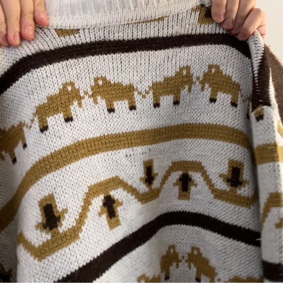 Vintage Elephant Knit Sweater 1990s • No Brand • Size M/L - Picture 4 of 10